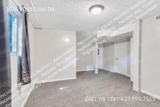 Building Photo - 3076 Westcove Dr