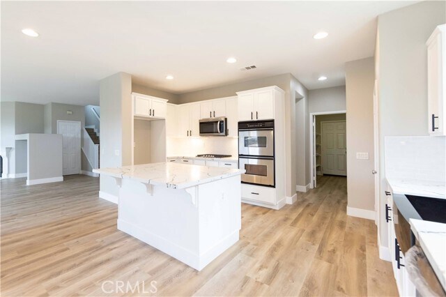 Building Photo - 13640 Silver Stirrup Dr