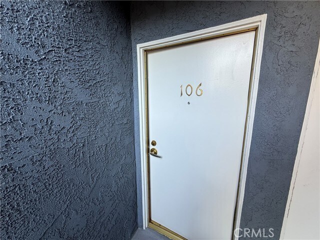 Building Photo - 6655 W 86th Pl