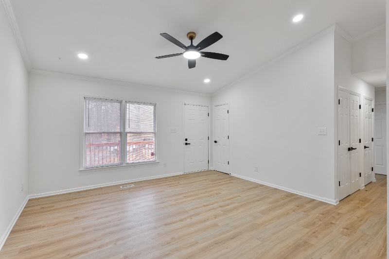 Building Photo - 5802 Lillie Dr