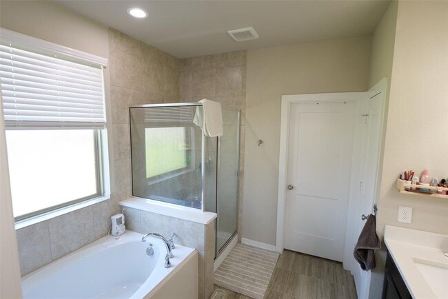 Building Photo - 3101 Auburn Colony Ct