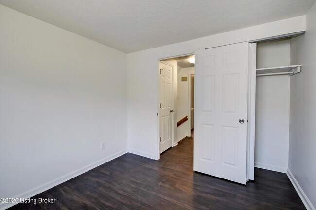 Building Photo - 9310 Plumwood Pl