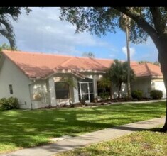 Building Photo - 5136 NW 49th Ave