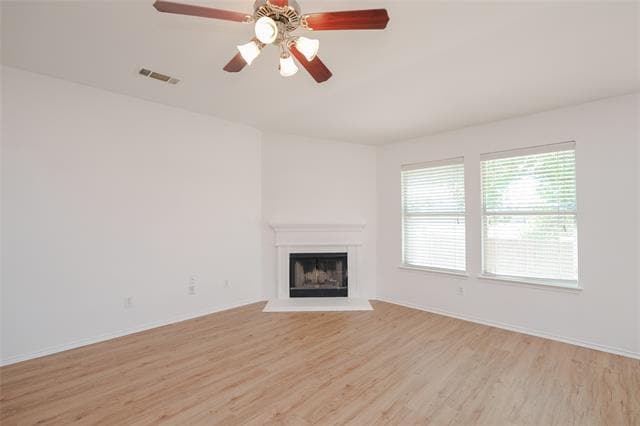 Building Photo - 2912 Lighthouse Dr