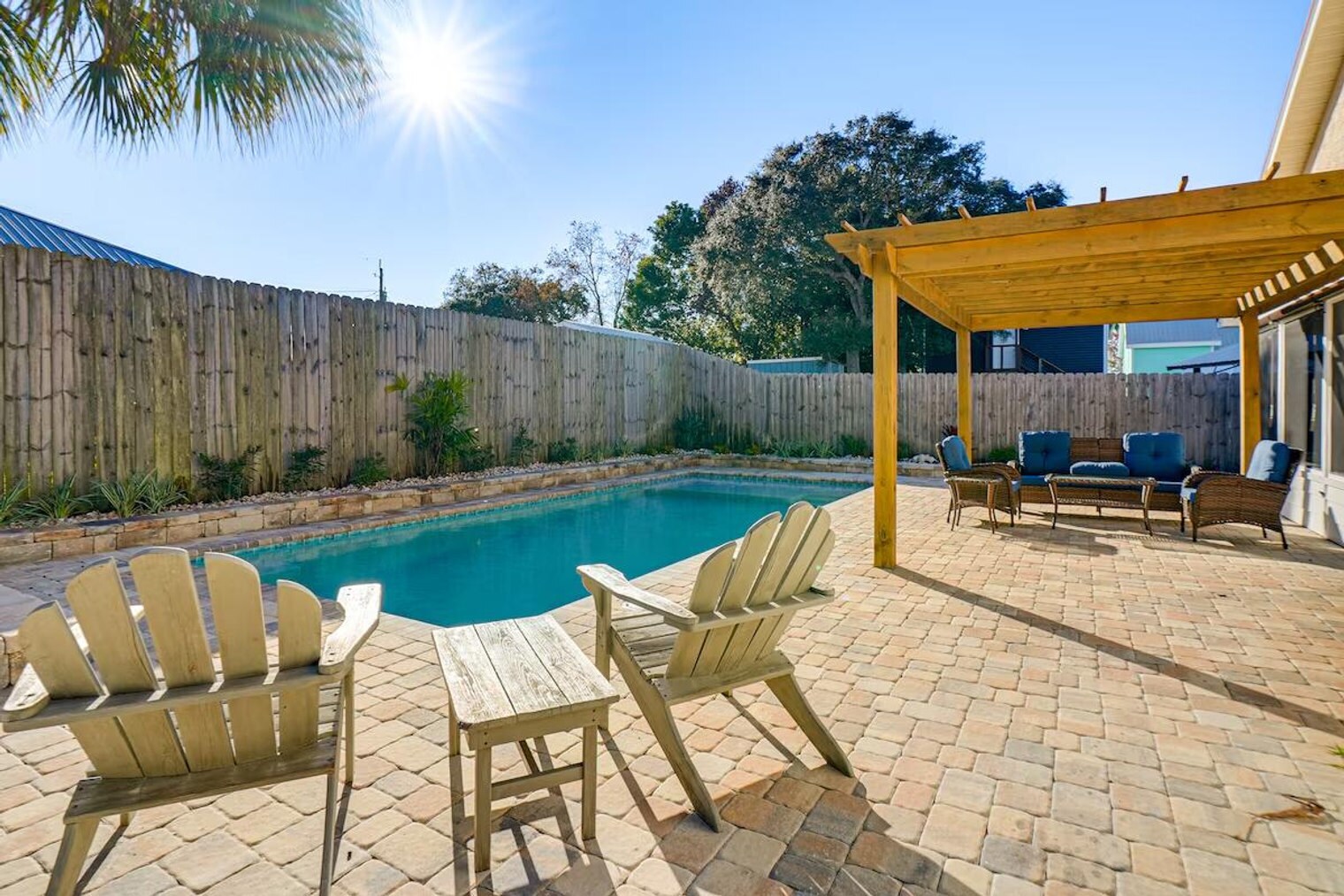 Building Photo - 21405 Palm Ave