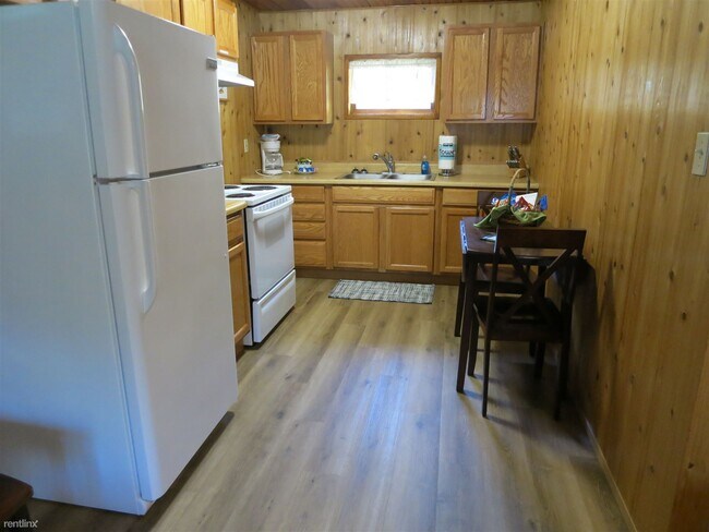 Building Photo - 2 br, 1 bath Duplex - 4829 Da Niece St Uni...