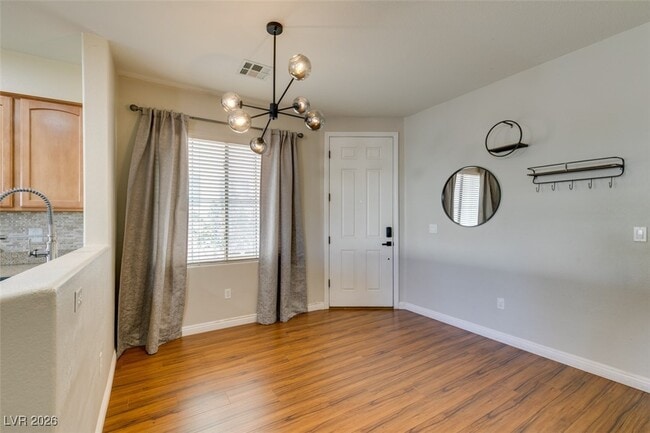 Building Photo - 5410 Coral Ribbon Ave