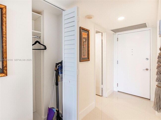 Building Photo - 5701 Collins Ave