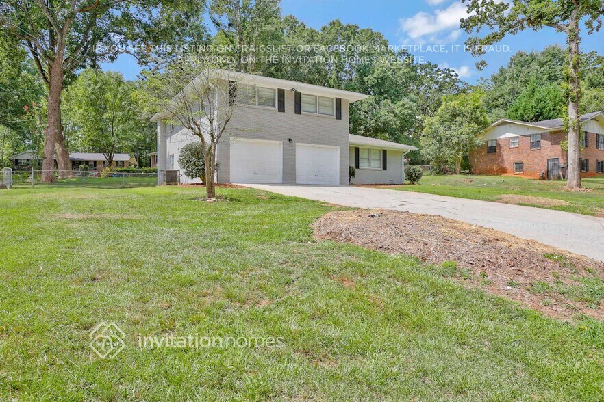 Primary Photo - 4337 Pleasant Forest Dr