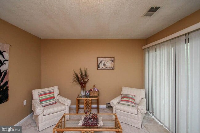 Building Photo - 15285 Flintlock Terrace