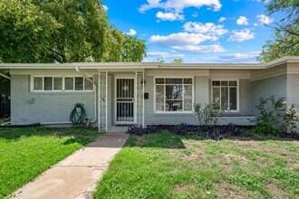 Building Photo - 3 Bedroom/1 Bathroom Ridgeview Subdivision