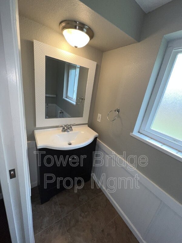 Building Photo - 6306 Trajan Dr