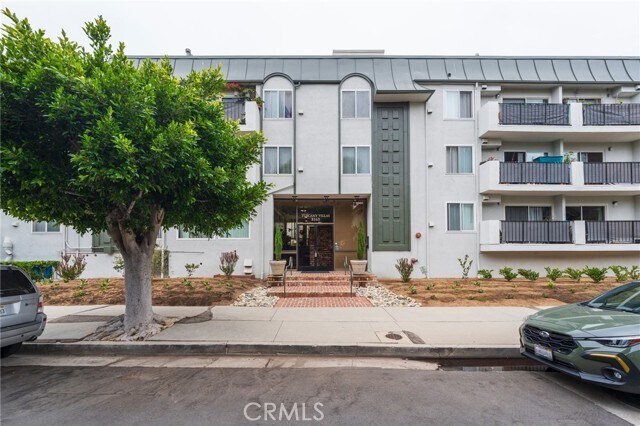 Primary Photo - 8163 Redlands St
