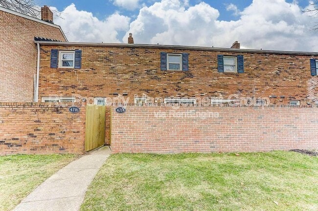 Building Photo - 4714 Merrifield Pl