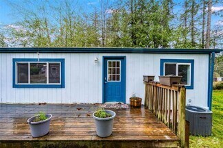 Building Photo - 3 bedroom in Timberlakes