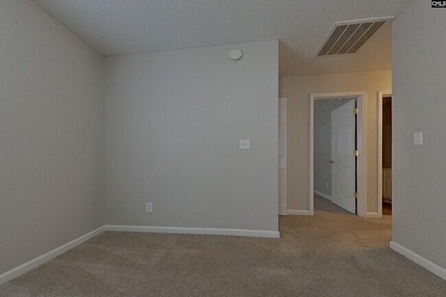 Building Photo - 945 Schofield Ln