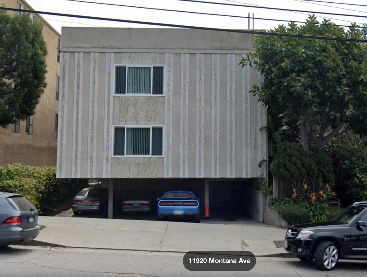 Building Photo - 11920 Montana Ave