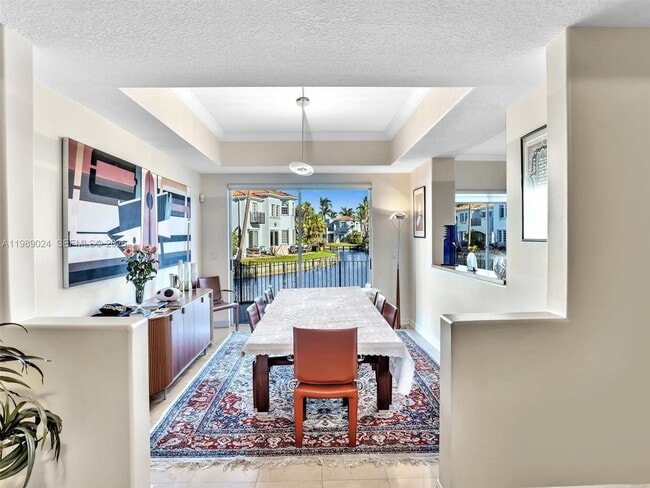 Building Photo - 20780 NE 32nd Ave