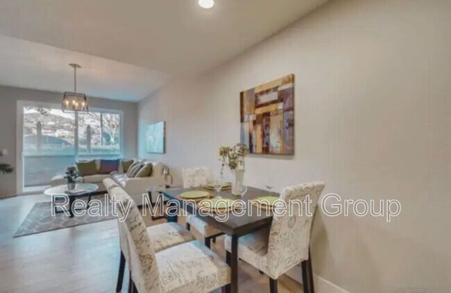 Building Photo - 13801 Pinkard Way