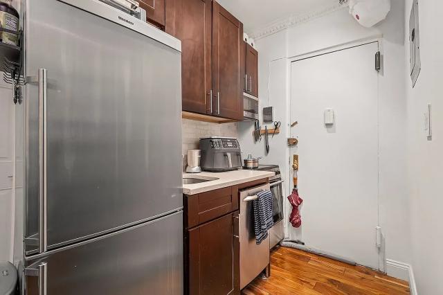 Building Photo - 2 bedroom in New York NY 10014