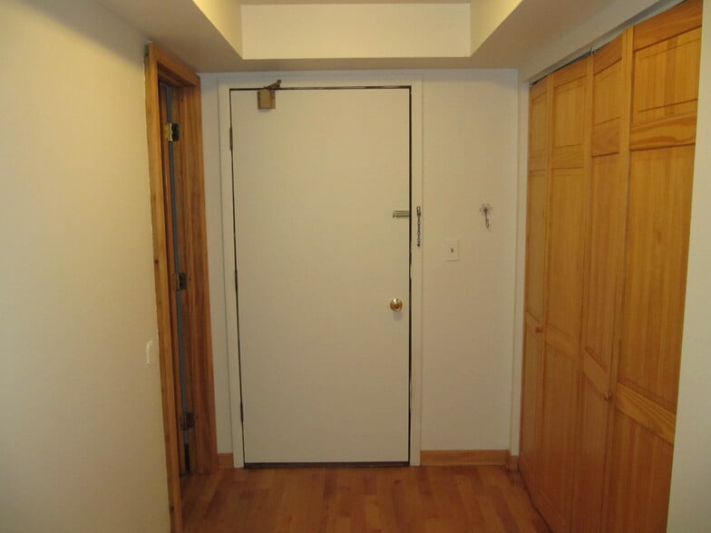 Condo Entrance - 13200 W Heiden Cir