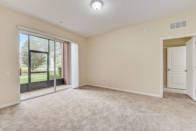 Building Photo - Beautifully Maintained 3-Bedroom, 2-Bathro...