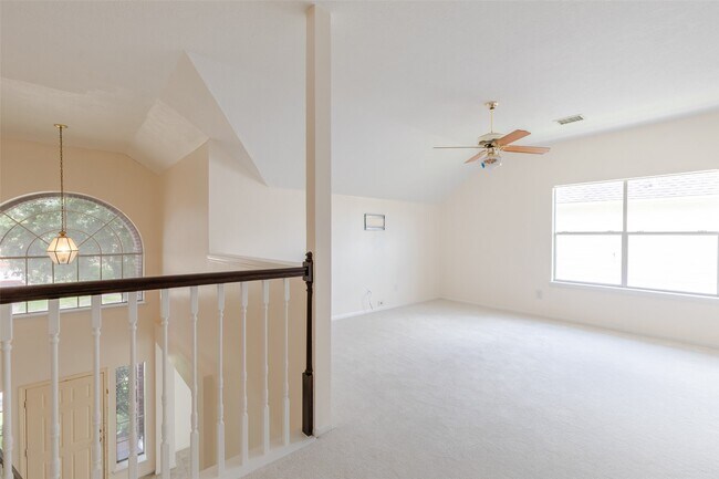 Building Photo - 12214 Meadow Ln Ct