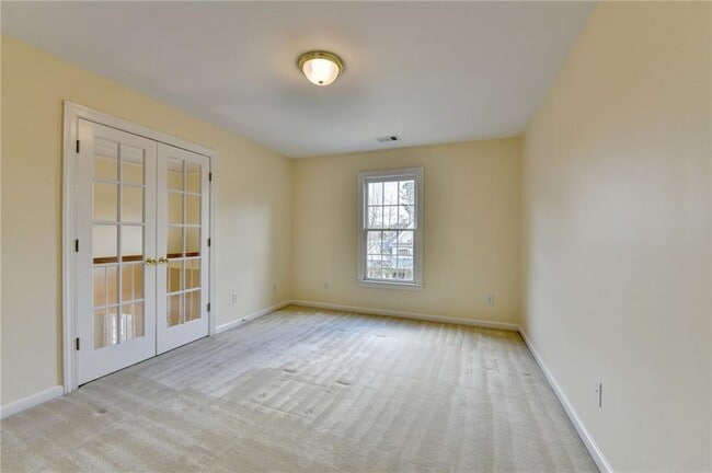 Building Photo - 11140 Donnington Dr