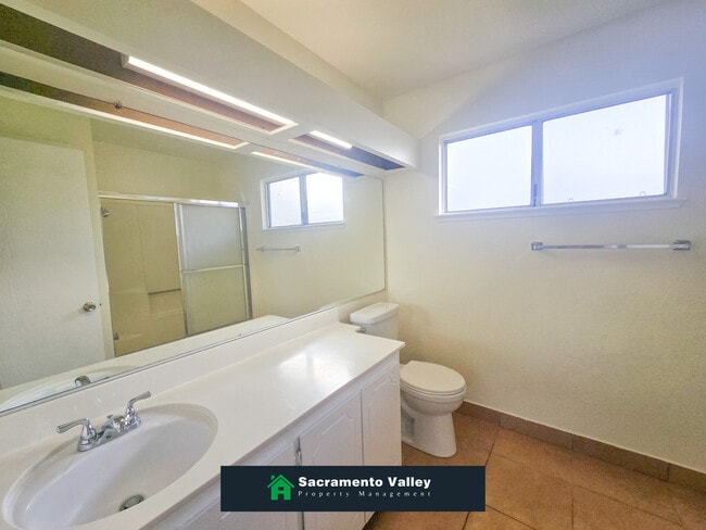 Building Photo - 8337 Sutter Buttes Way