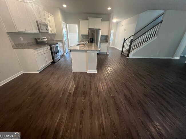 Building Photo - 50 Crabapple Ridge Dr