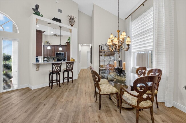 Building Photo - 2500 NW 66th Dr