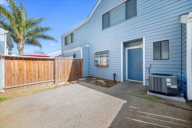 Building Photo - 5945 Main Ave