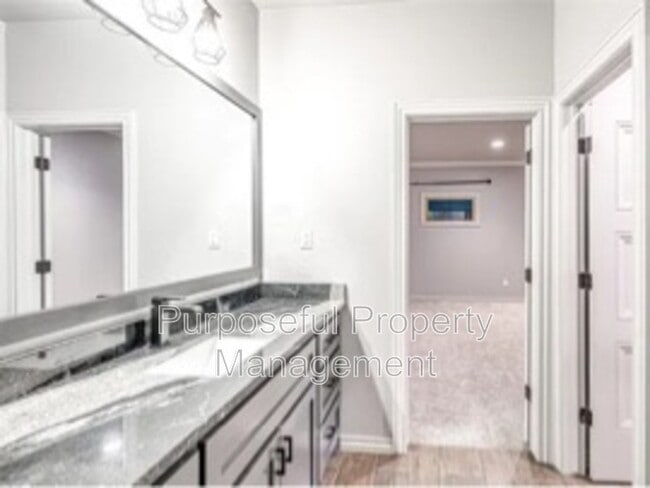 Building Photo - 115 Weaver Rd