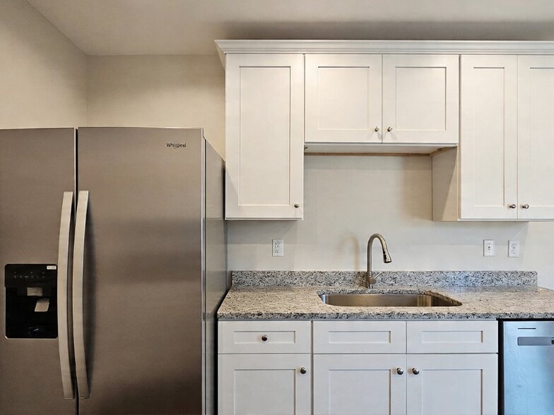 Building Photo - 9930 US-11