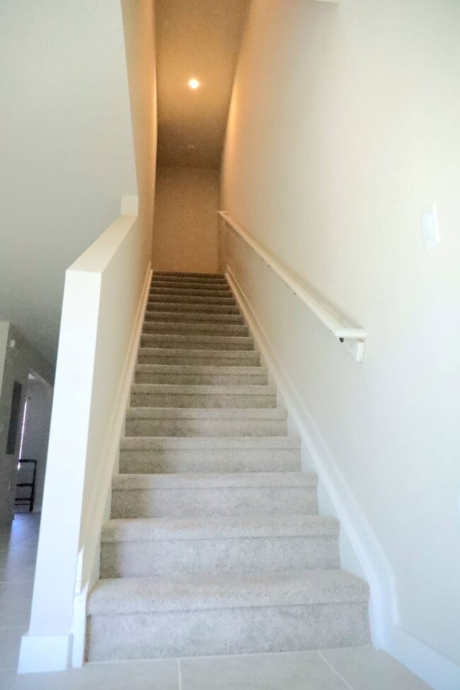 Building Photo - Northwest 10th Court, Florida City, FL 33034 - 3 BR 2.5 BA townhouse