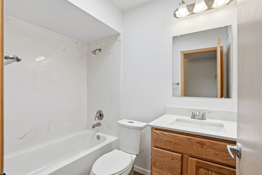 Building Photo - 11910 N Joi Dr