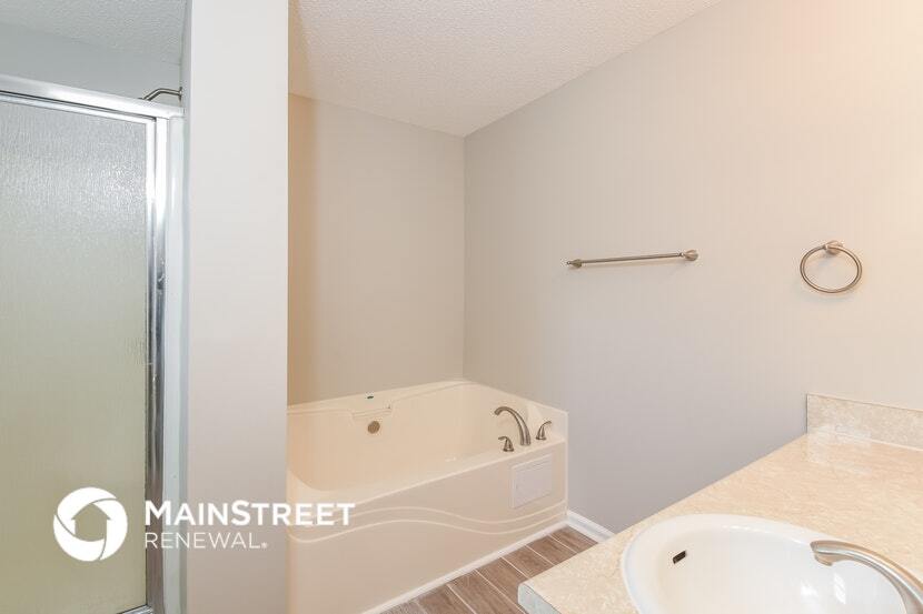 Building Photo - 212 Remington Ct