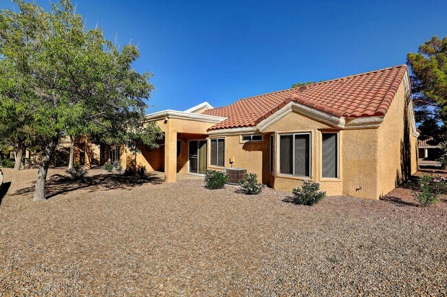 Building Photo - 55+ Age Qualified Community! Sun City Summerlin!!