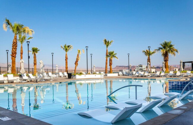 Building Photo - 5801 S Garnet Dr