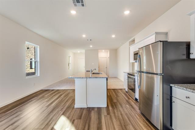 Building Photo - 2101 Burnwood St