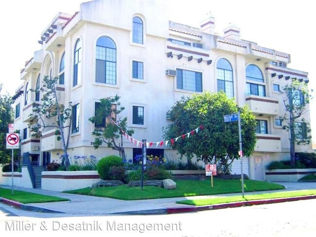 Primary Photo - 3965 Inglewood Blvd