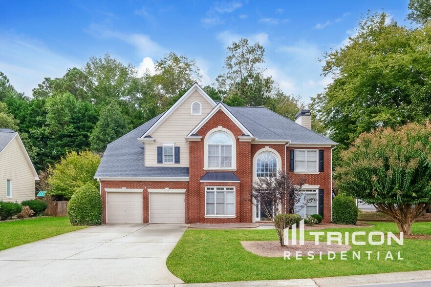 Primary Photo - 206 Brightwater Dr