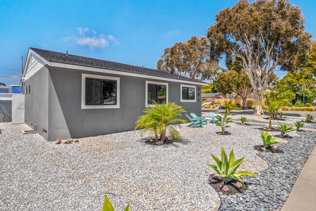 Primary Photo - 401 Rancho Dr
