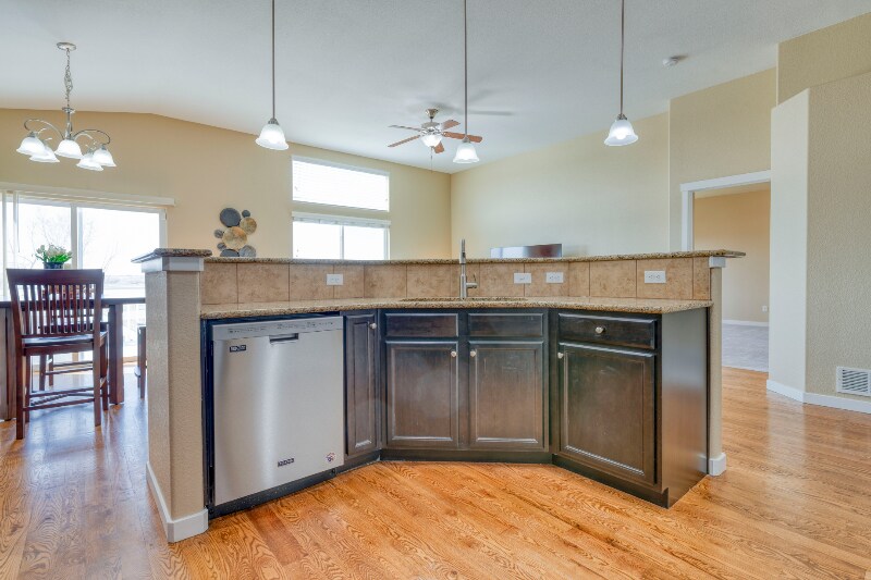 Building Photo - 7726 Dutch Loop