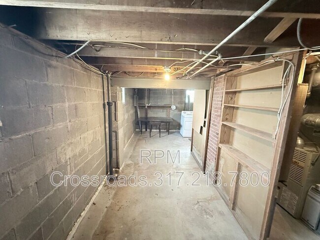 Building Photo - 5256 Norwaldo Ave