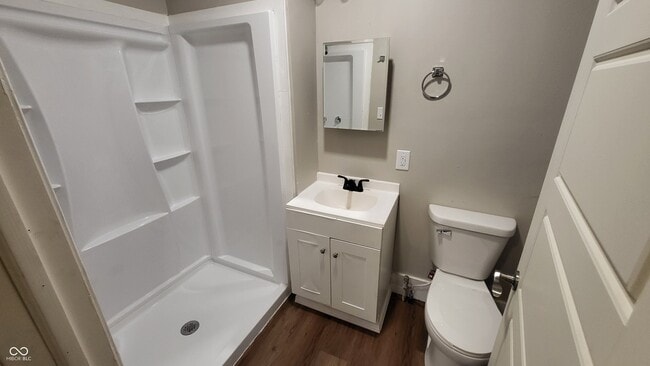 Building Photo - 3609 E Vermont St