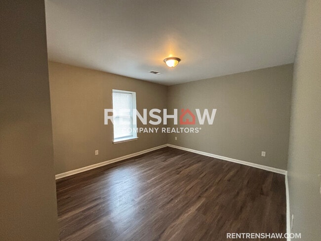 Building Photo - 440 Joe Joyner Rd