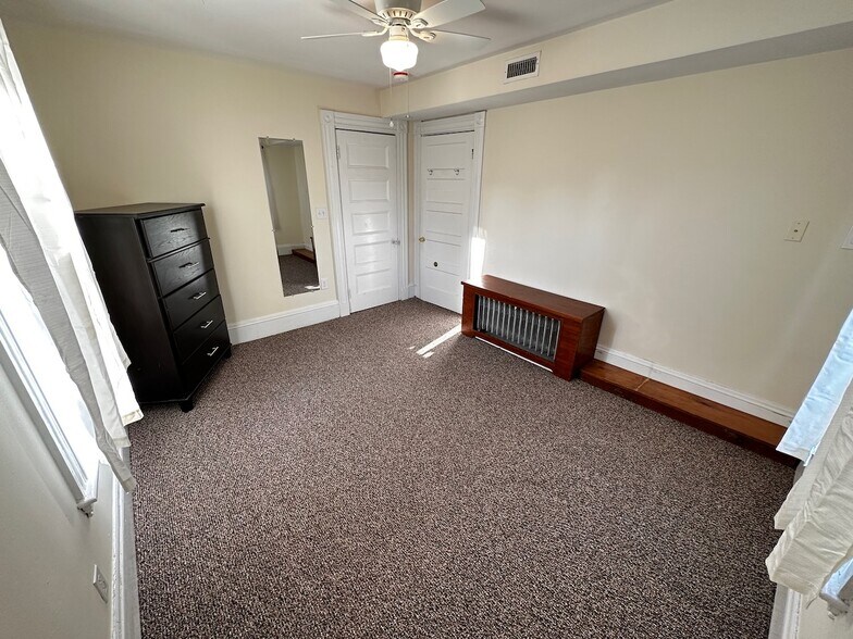 Building Photo - 53 Hopedale
