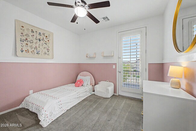 Building Photo - 5103 S Moccasin Trail