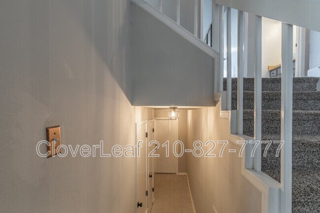 Building Photo - 2907 Burnt Oak St